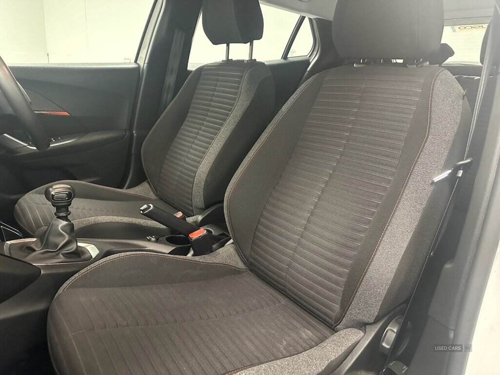 Jan 2022 Peugeot 2008 1.2 PureTech Active Premium 5dr