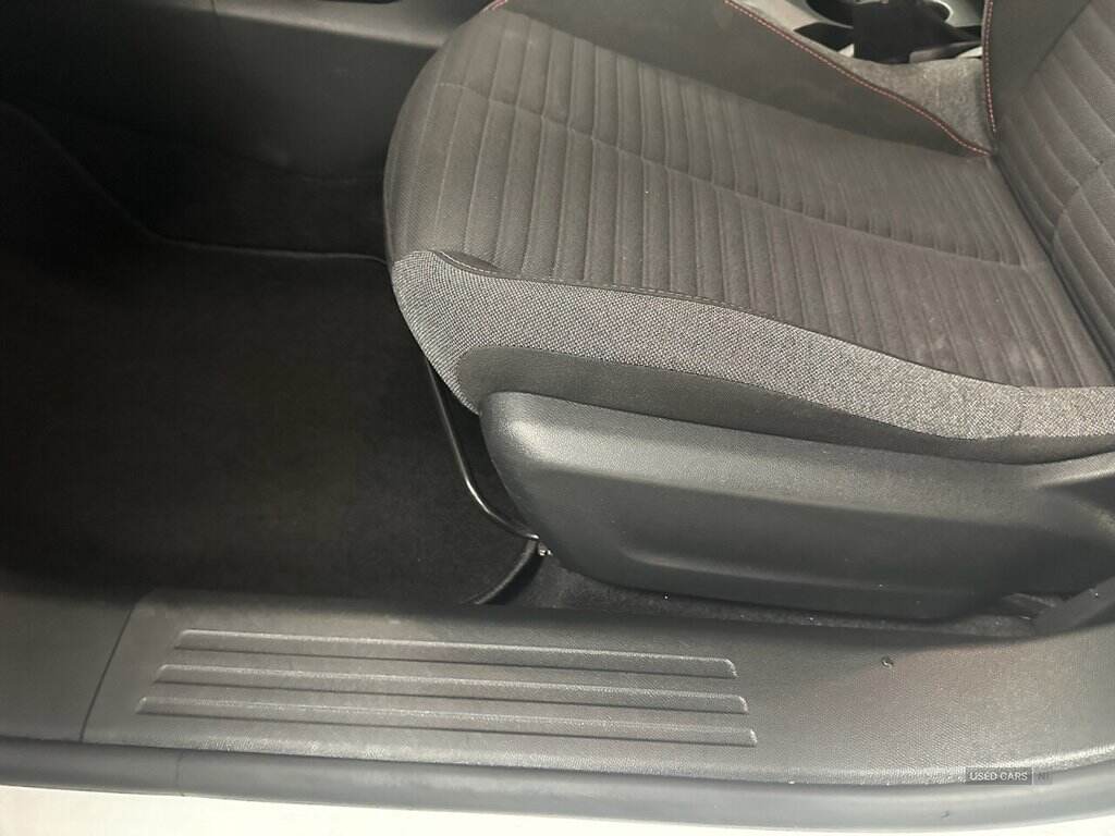 Jan 2022 Peugeot 2008 1.2 PureTech Active Premium 5dr