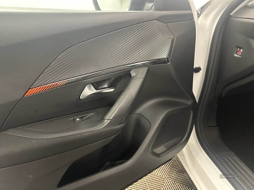 Jan 2022 Peugeot 2008 1.2 PureTech Active Premium 5dr