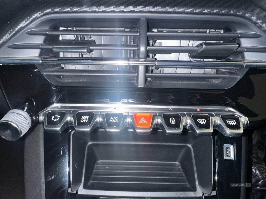 Jan 2022 Peugeot 2008 1.2 PureTech Active Premium 5dr