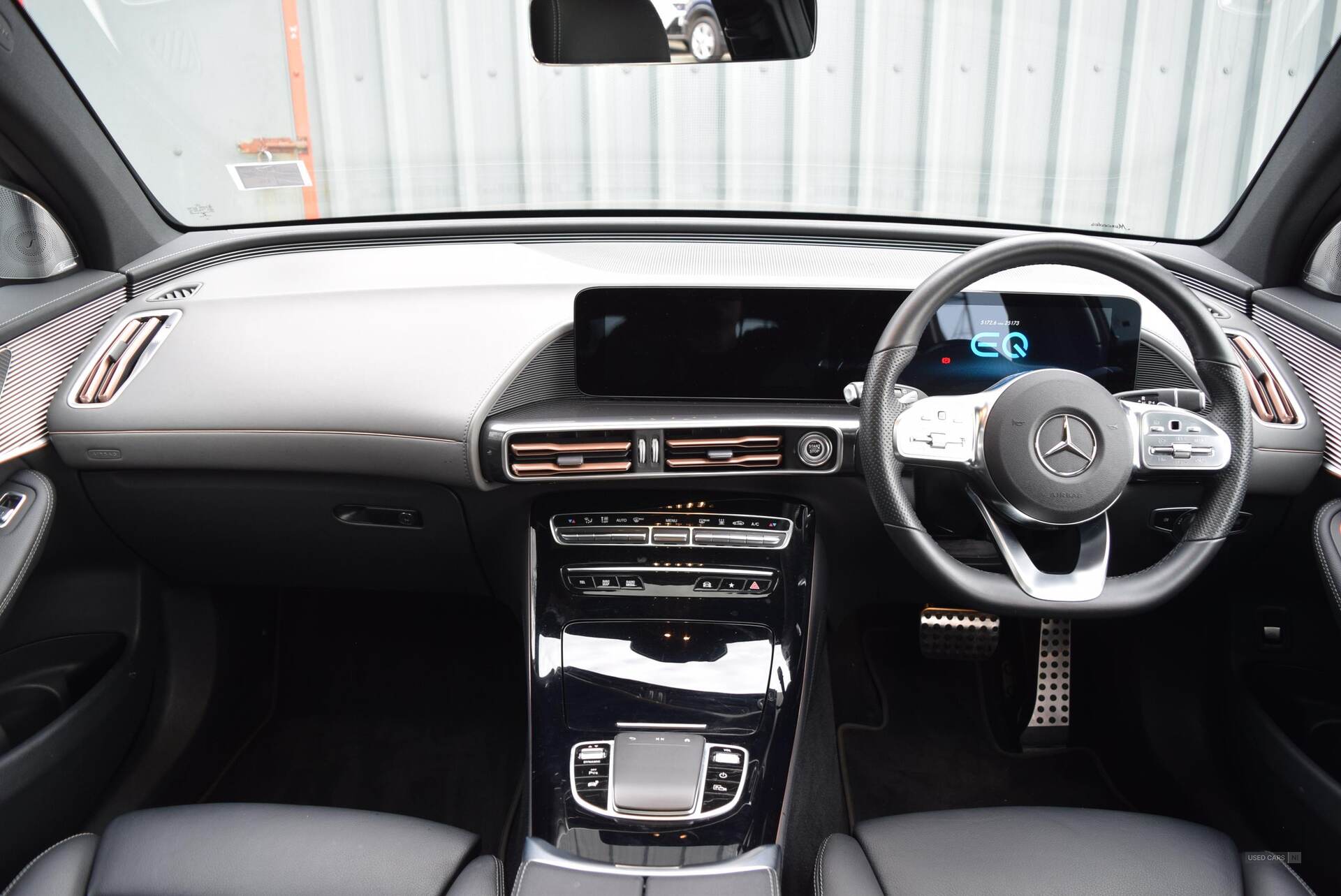 Oct 2021 Mercedes-Benz EQC EQC 400 300kW AMG Line Premium 80kWh 5dr Auto