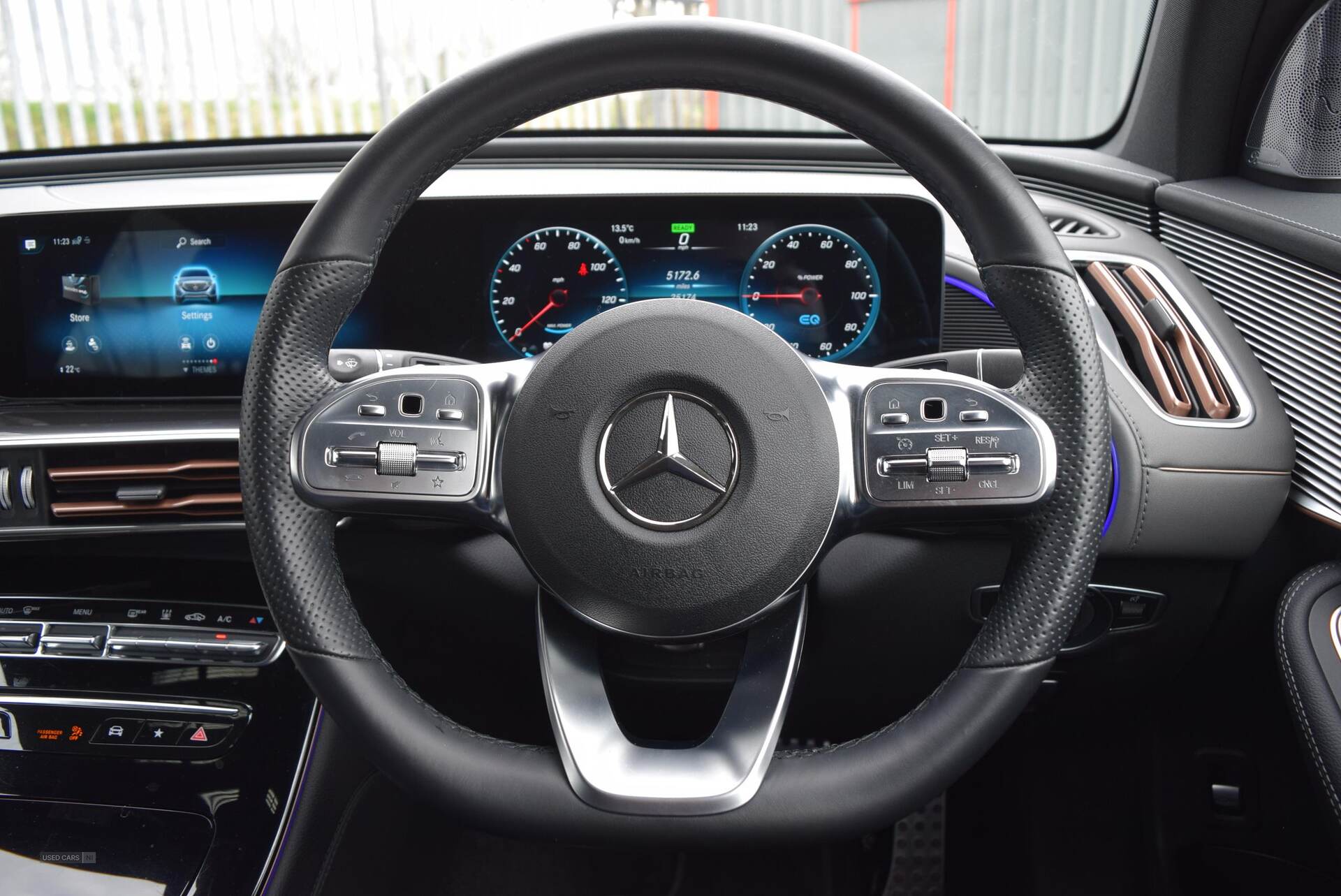 Oct 2021 Mercedes-Benz EQC EQC 400 300kW AMG Line Premium 80kWh 5dr Auto