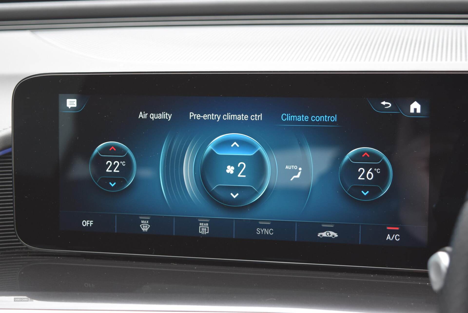 Oct 2021 Mercedes-Benz EQC EQC 400 300kW AMG Line Premium 80kWh 5dr Auto