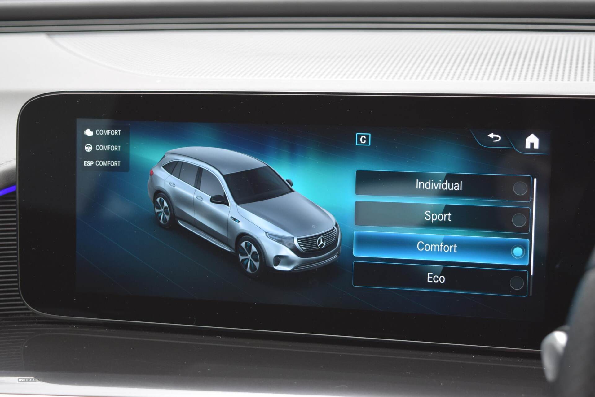 Oct 2021 Mercedes-Benz EQC EQC 400 300kW AMG Line Premium 80kWh 5dr Auto