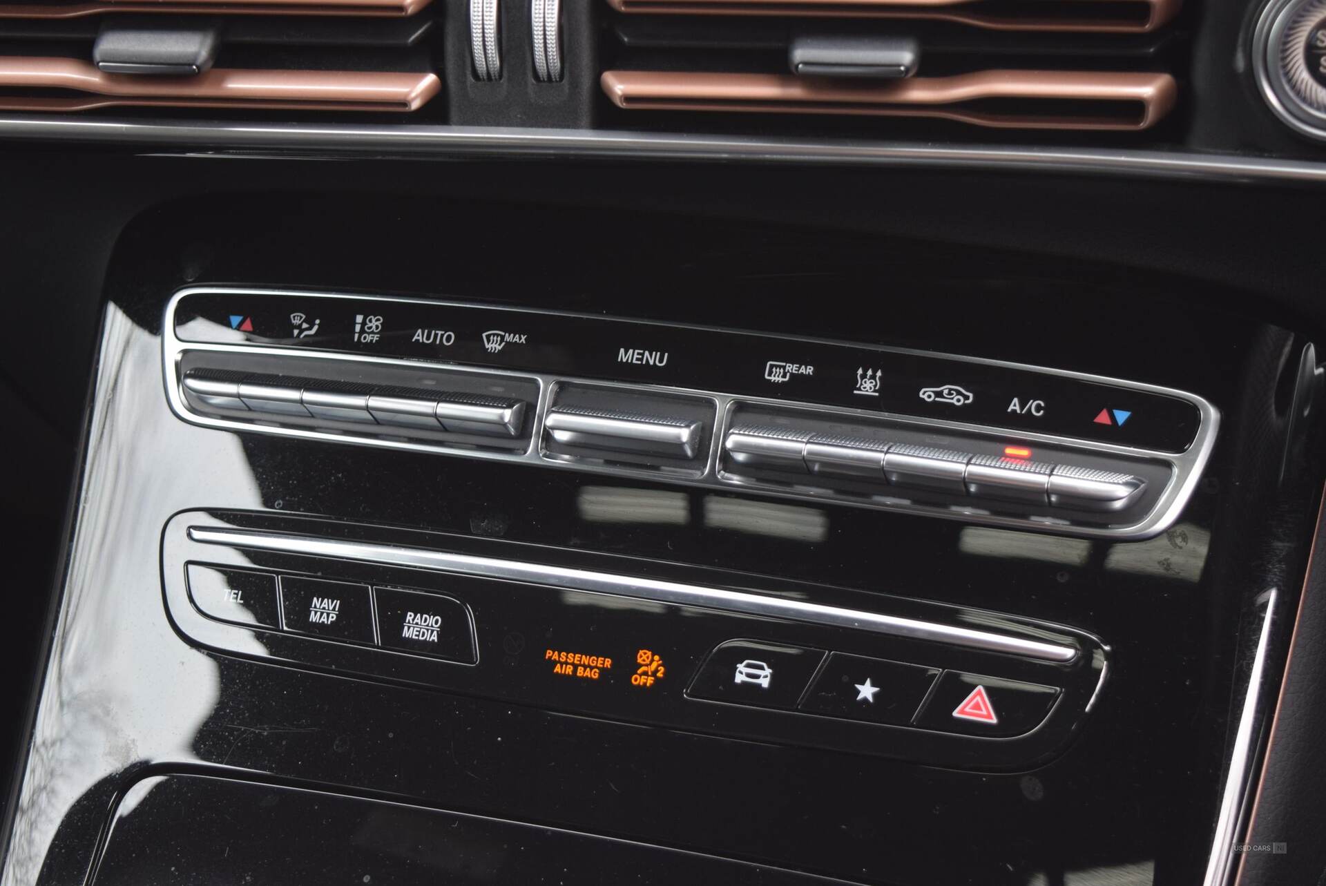 Oct 2021 Mercedes-Benz EQC EQC 400 300kW AMG Line Premium 80kWh 5dr Auto