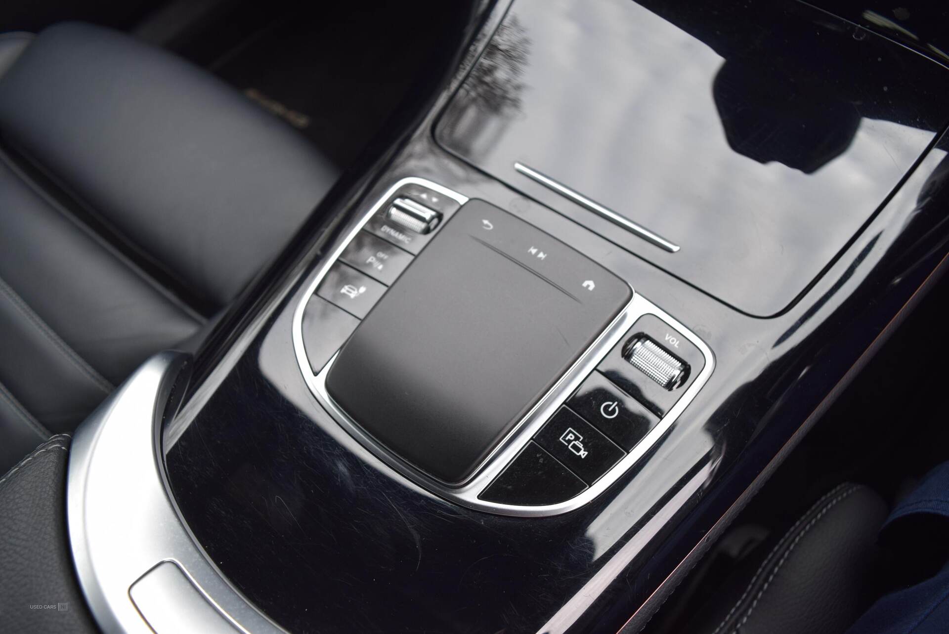 Oct 2021 Mercedes-Benz EQC EQC 400 300kW AMG Line Premium 80kWh 5dr Auto