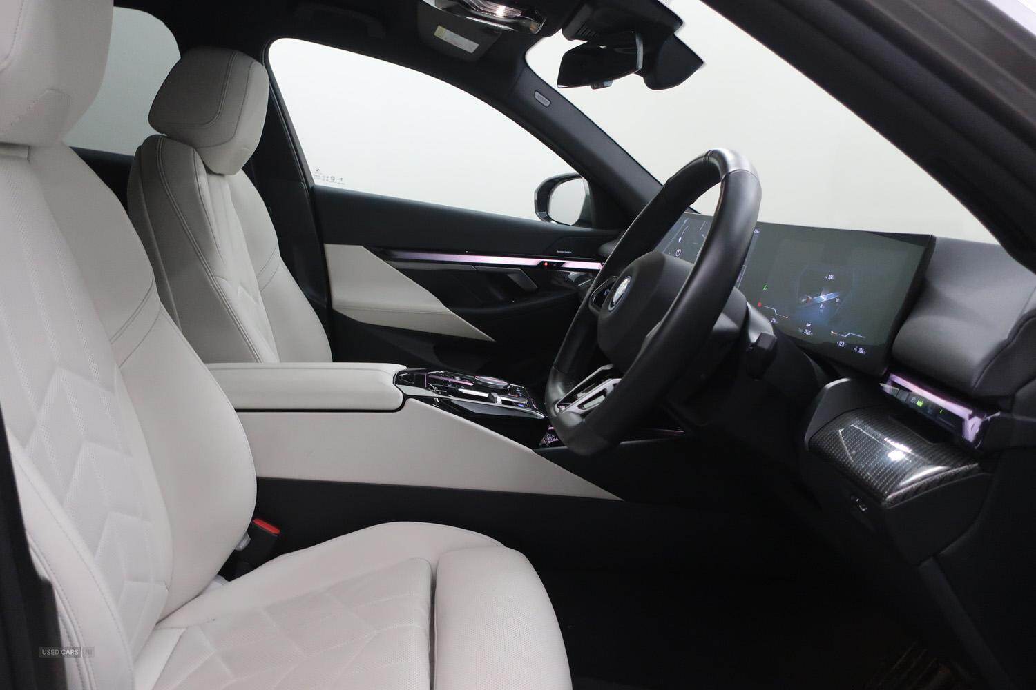 Oct 2023 BMW i5 250kW eDrive40 M Sport Pro 84kWh 4dr Auto