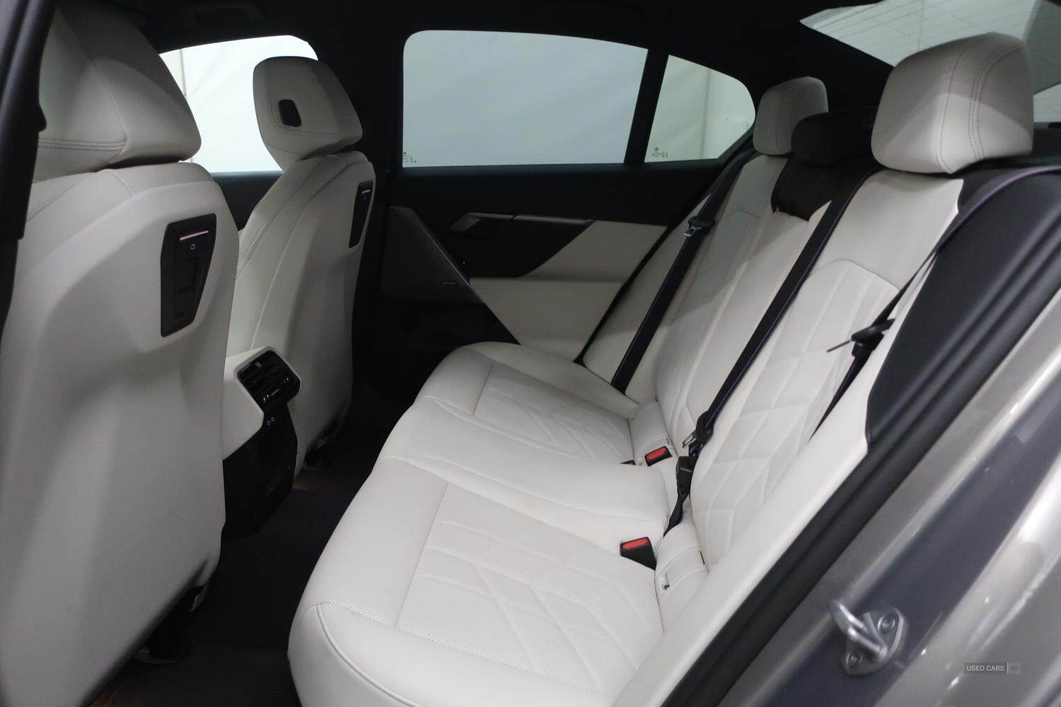 Oct 2023 BMW i5 250kW eDrive40 M Sport Pro 84kWh 4dr Auto