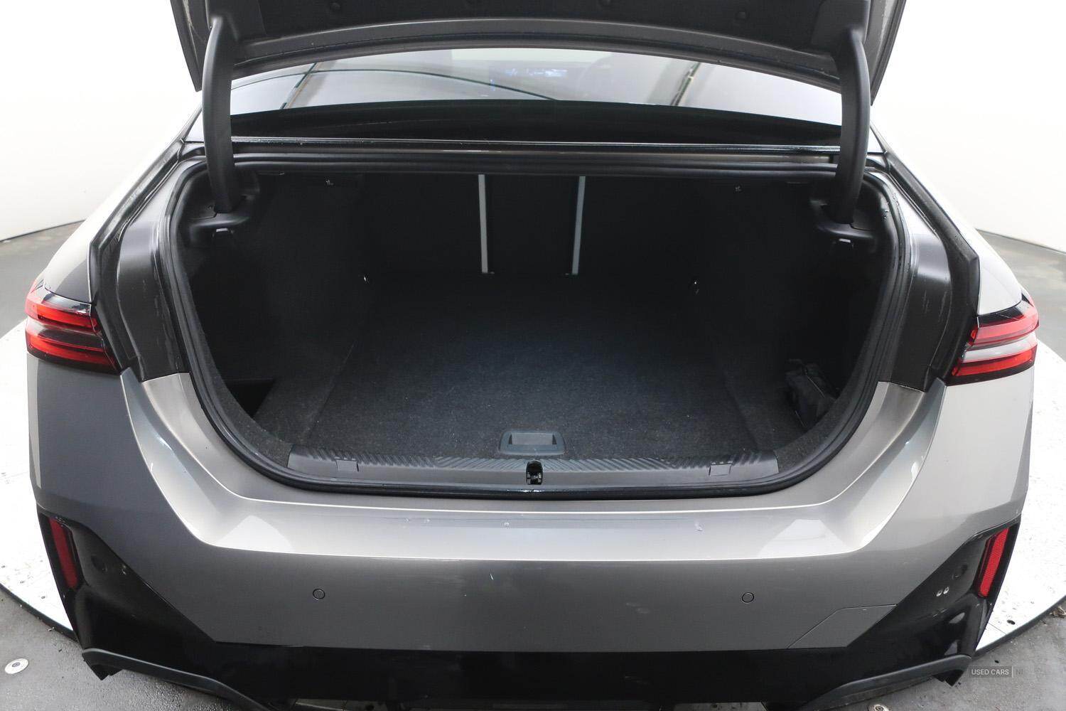 Oct 2023 BMW i5 250kW eDrive40 M Sport Pro 84kWh 4dr Auto