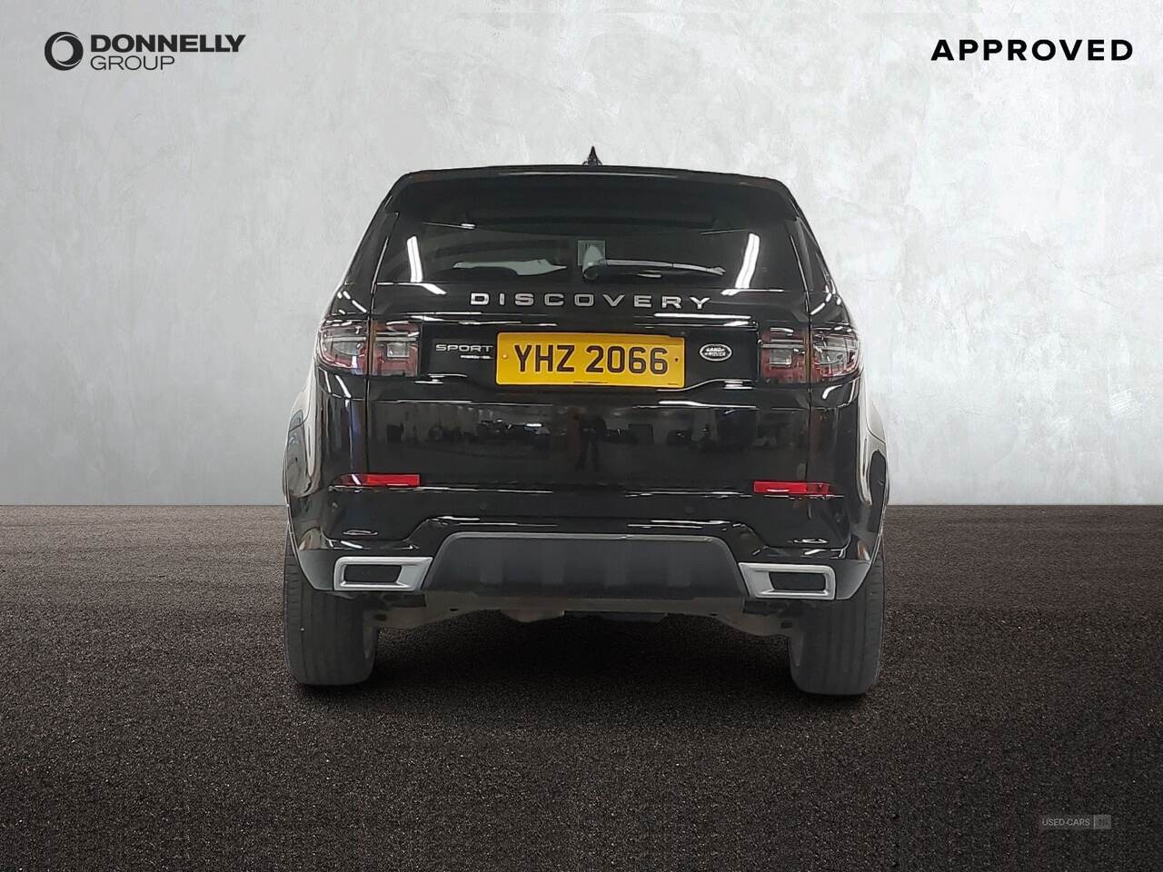 May 2021 Land Rover Discovery Sport 1.5 P300e R-Dynamic SE 5dr Auto [5 Seat]
