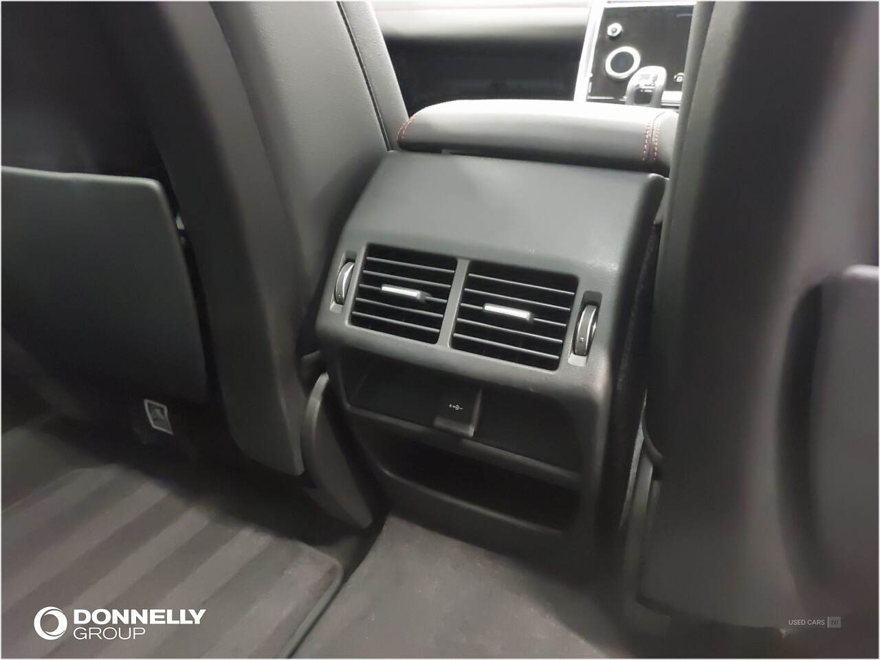 May 2021 Land Rover Discovery Sport 1.5 P300e R-Dynamic SE 5dr Auto [5 Seat]