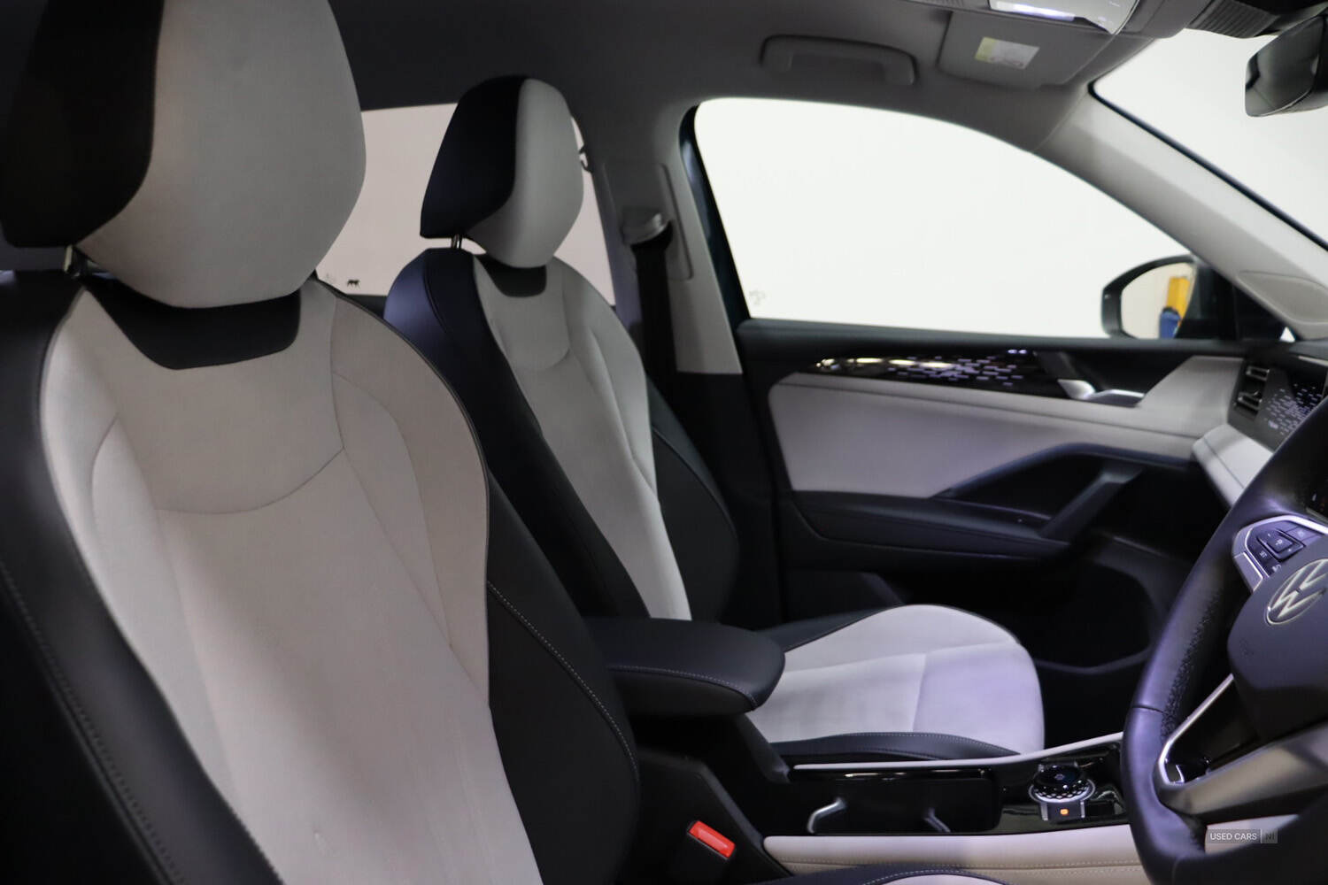 Aug 2024 Volkswagen Tiguan 2.0 TDI Elegance 5dr DSG