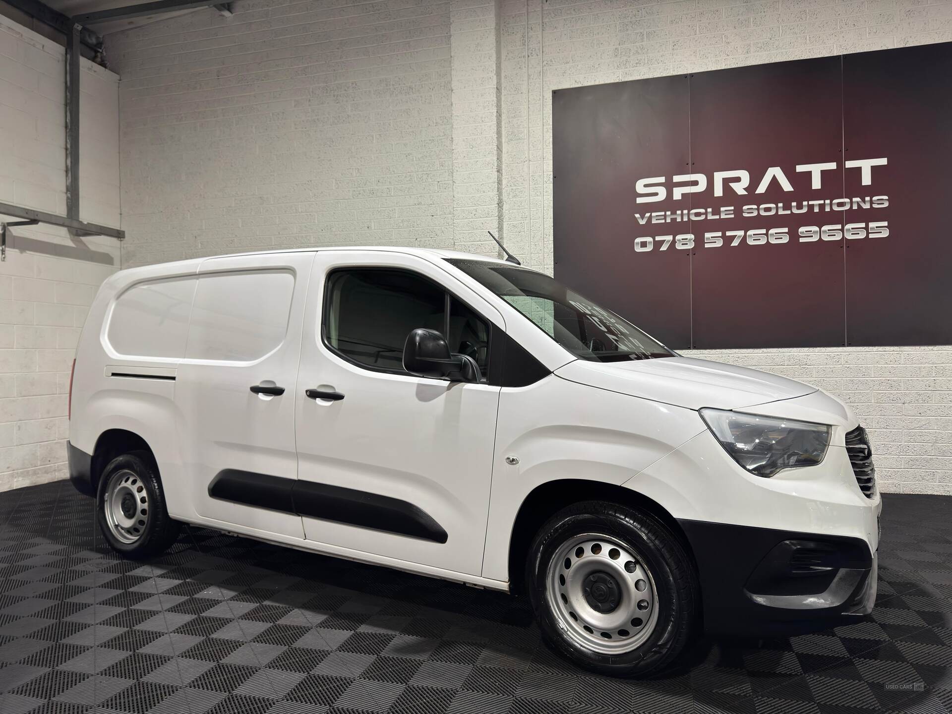 Jun 2019 Vauxhall Combo 2300 1.6 Turbo D 100ps H1 Edition Van