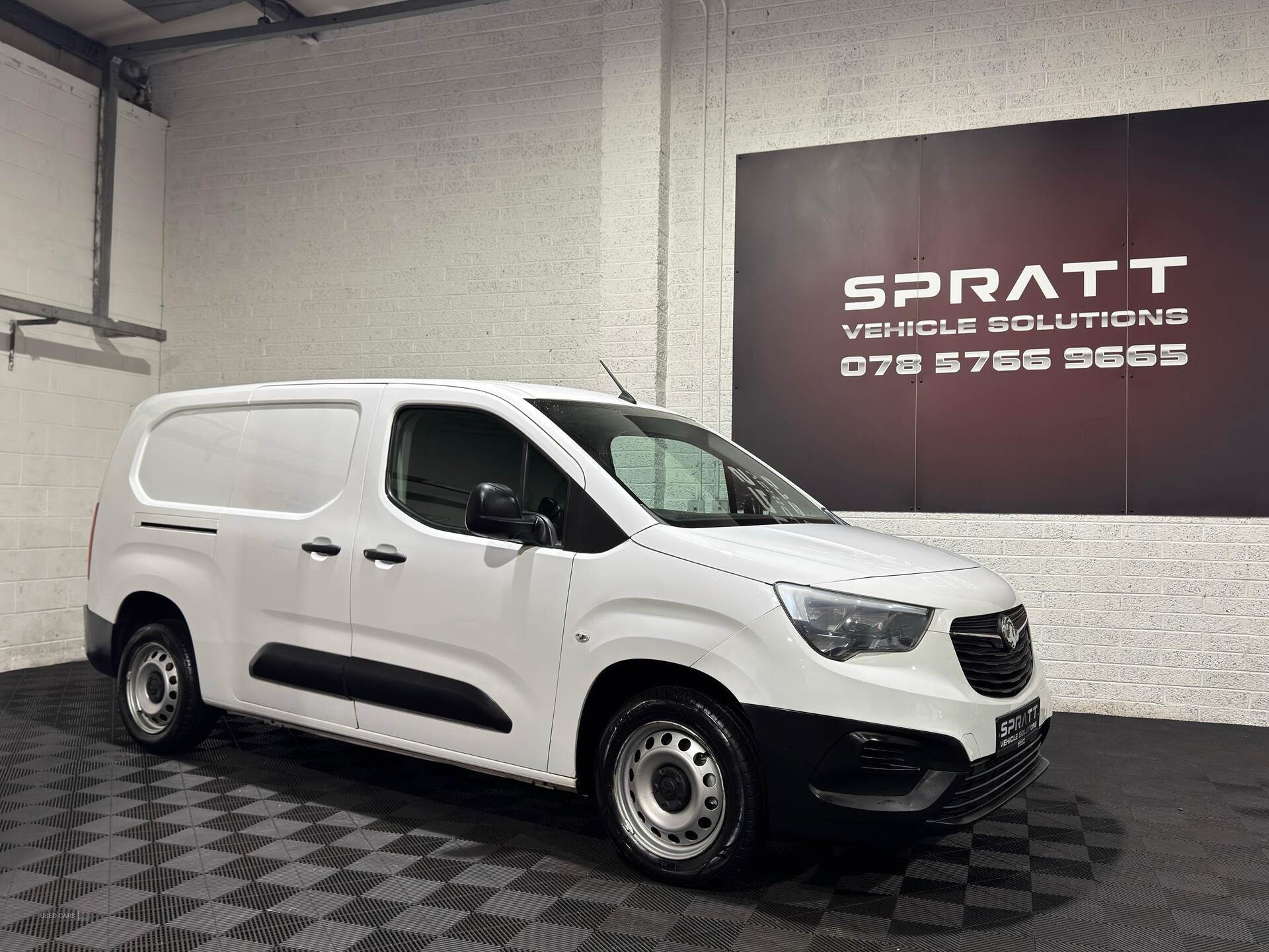 Jun 2019 Vauxhall Combo 2300 1.6 Turbo D 100ps H1 Edition Van