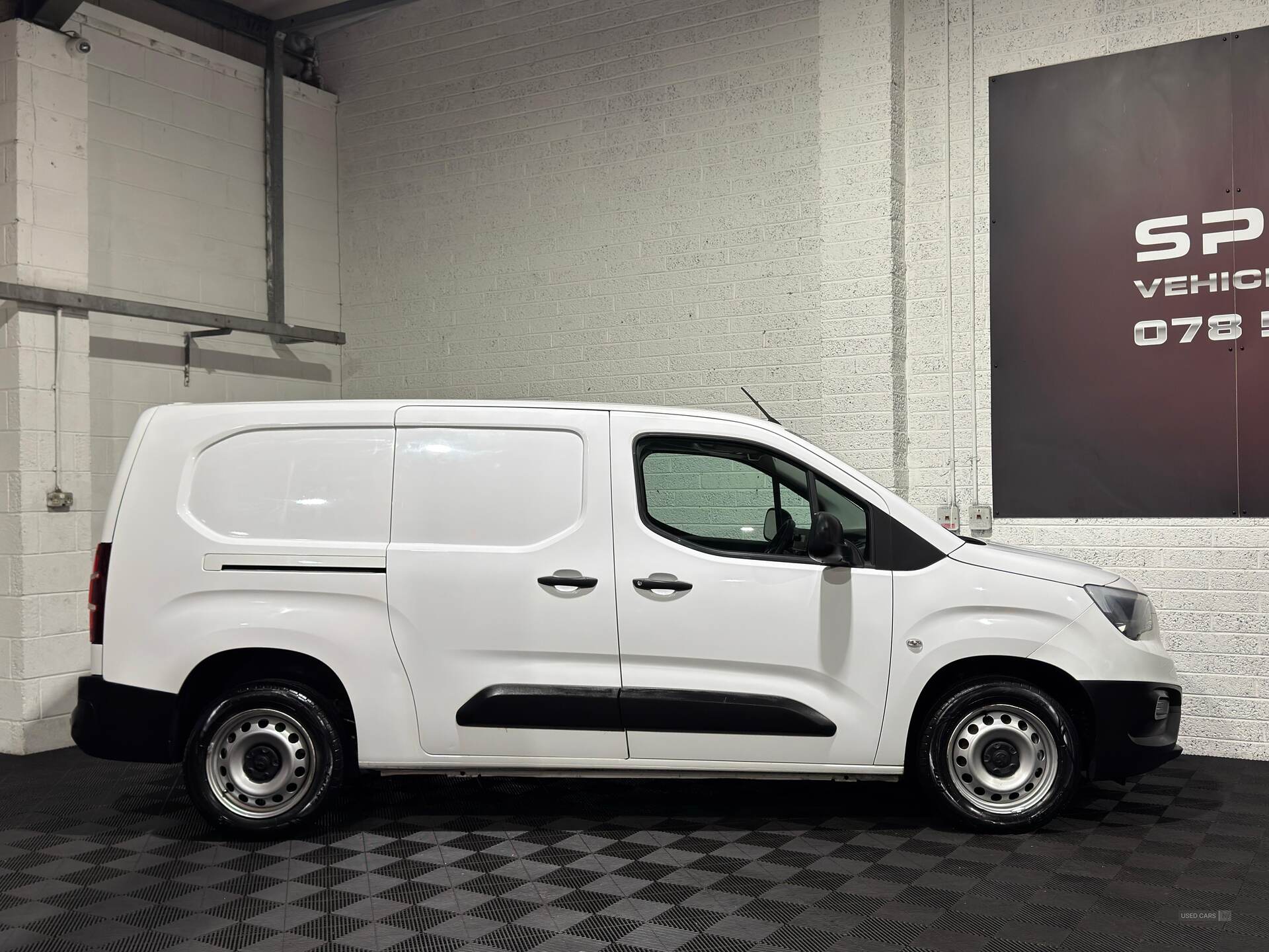 Jun 2019 Vauxhall Combo 2300 1.6 Turbo D 100ps H1 Edition Van