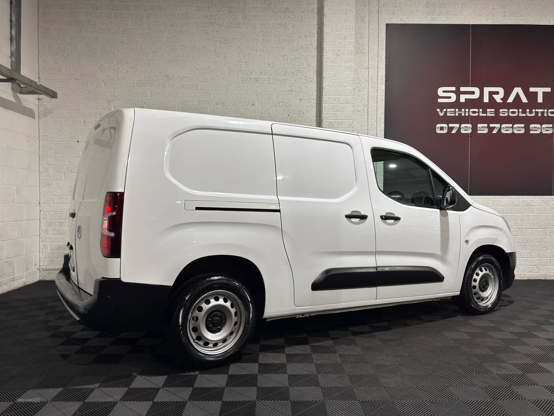 Jun 2019 Vauxhall Combo 2300 1.6 Turbo D 100ps H1 Edition Van