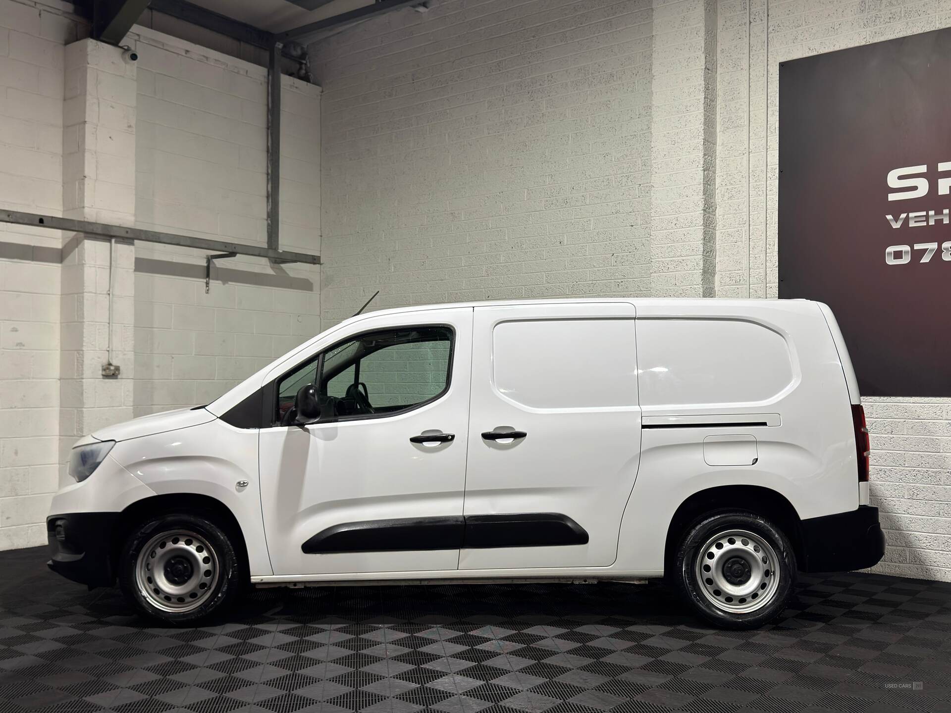 Jun 2019 Vauxhall Combo 2300 1.6 Turbo D 100ps H1 Edition Van
