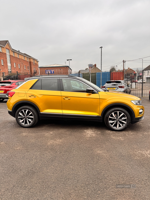 Volkswagen T-Roc HATCHBACK in Antrim