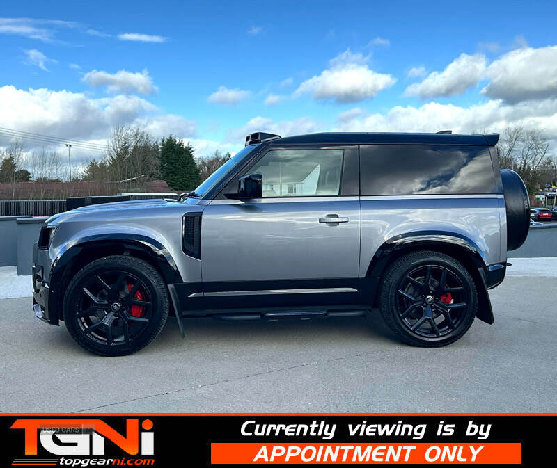 May 2024 Land Rover Defender 3.0 D300 Hard Top X-Dynamic HSE Auto