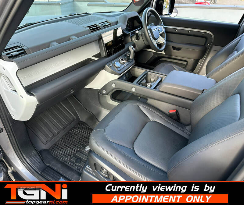 May 2024 Land Rover Defender 3.0 D300 Hard Top X-Dynamic HSE Auto