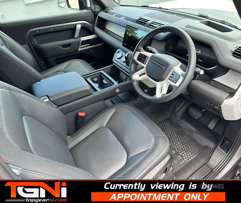 May 2024 Land Rover Defender 3.0 D300 Hard Top X-Dynamic HSE Auto
