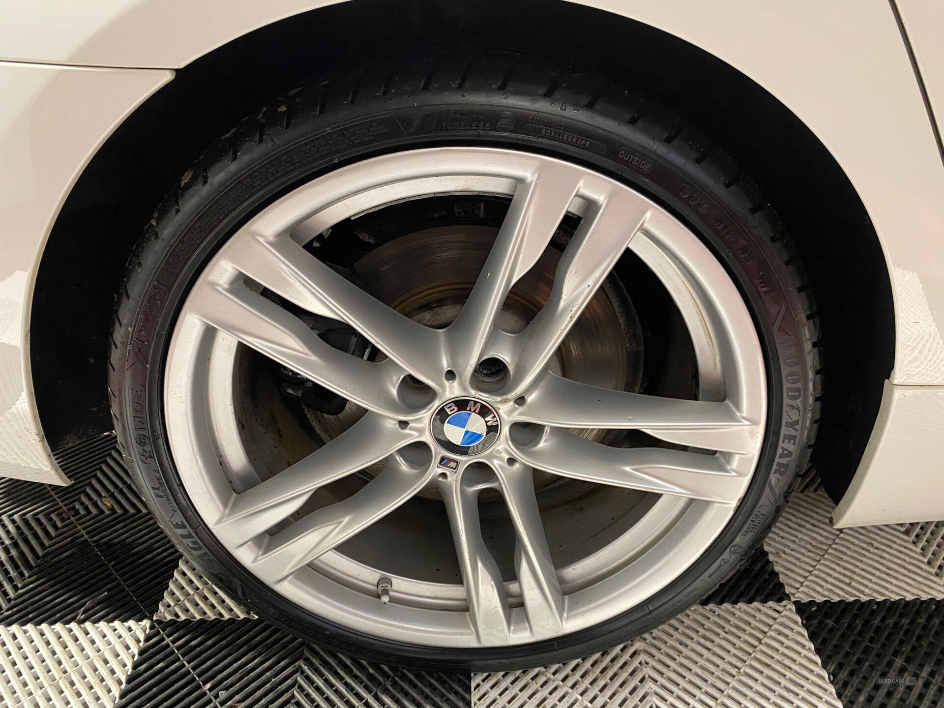 Sep 2016 BMW 6 Series 640d M Sport 4dr Auto