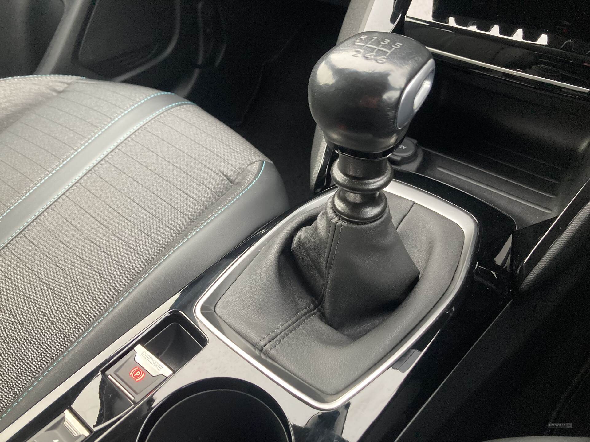 Feb 2022 Peugeot 2008 1.2 PureTech Allure Premium 5dr