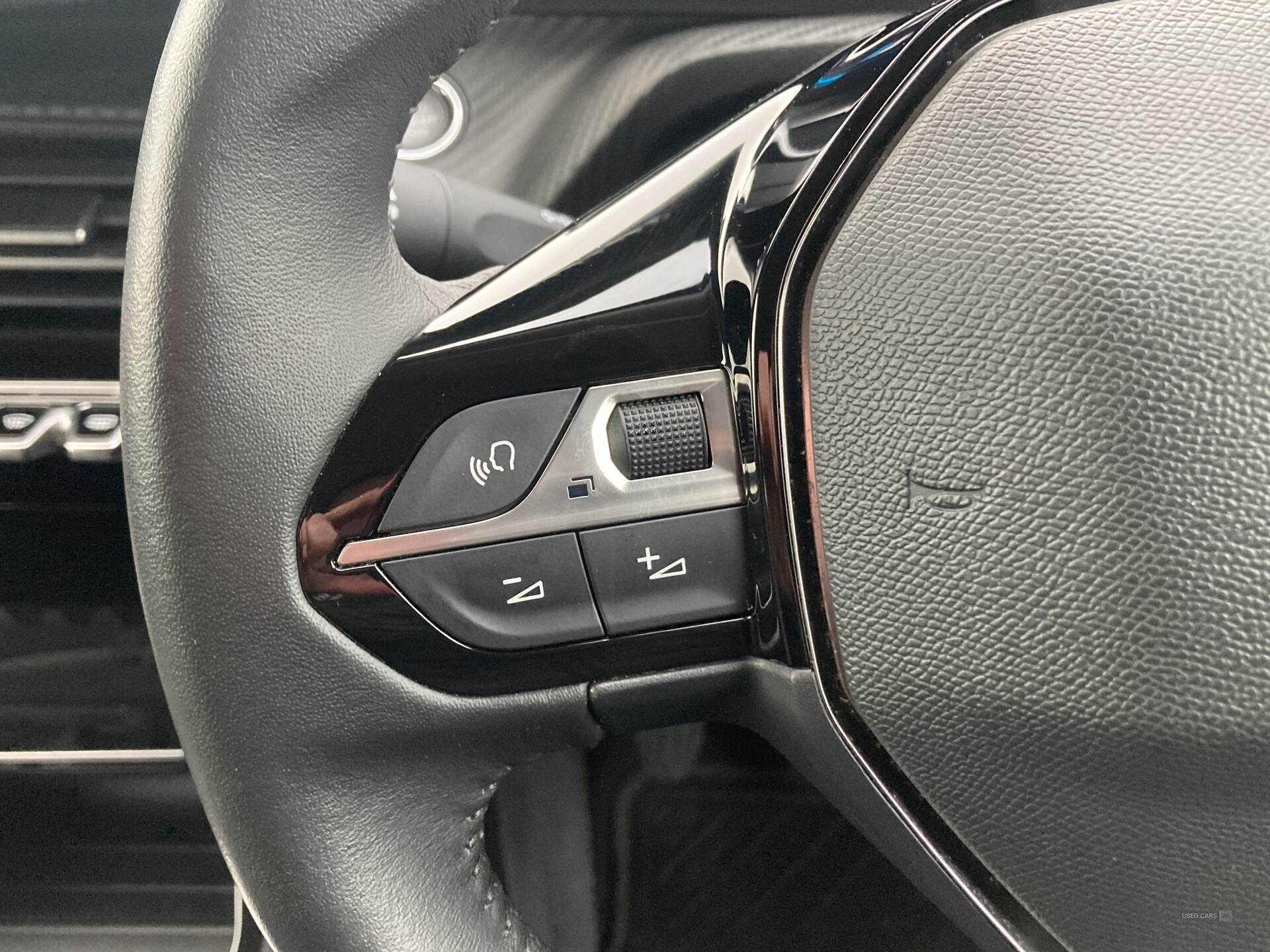 Feb 2022 Peugeot 2008 1.2 PureTech Allure Premium 5dr