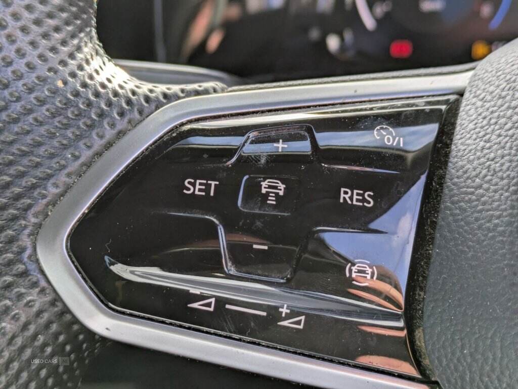 Jun 2021 Volkswagen Golf 1.5 TSI R-Line 5dr