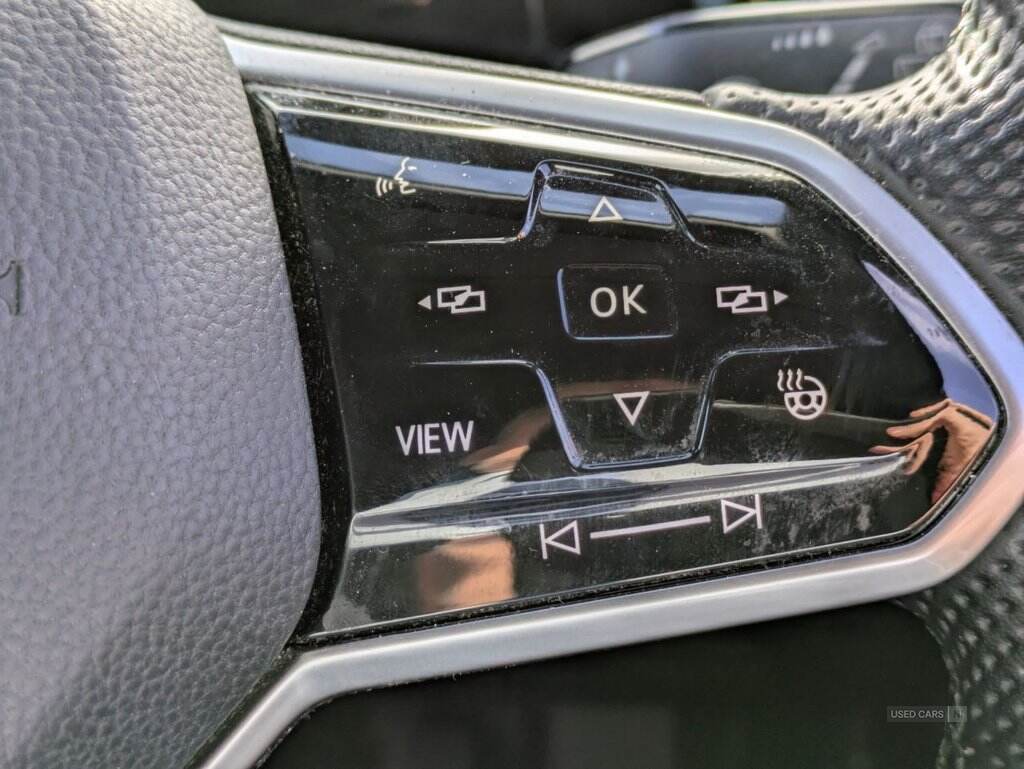 Jun 2021 Volkswagen Golf 1.5 TSI R-Line 5dr