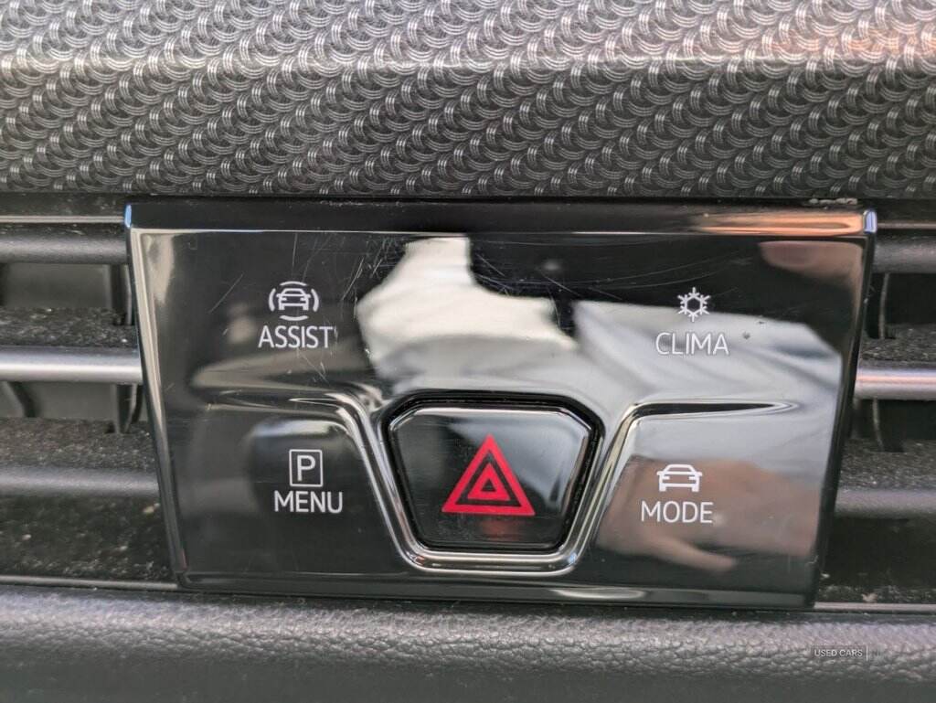 Jun 2021 Volkswagen Golf 1.5 TSI R-Line 5dr