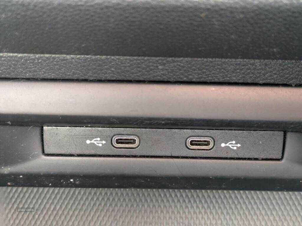 Jun 2021 Volkswagen Golf 1.5 TSI R-Line 5dr
