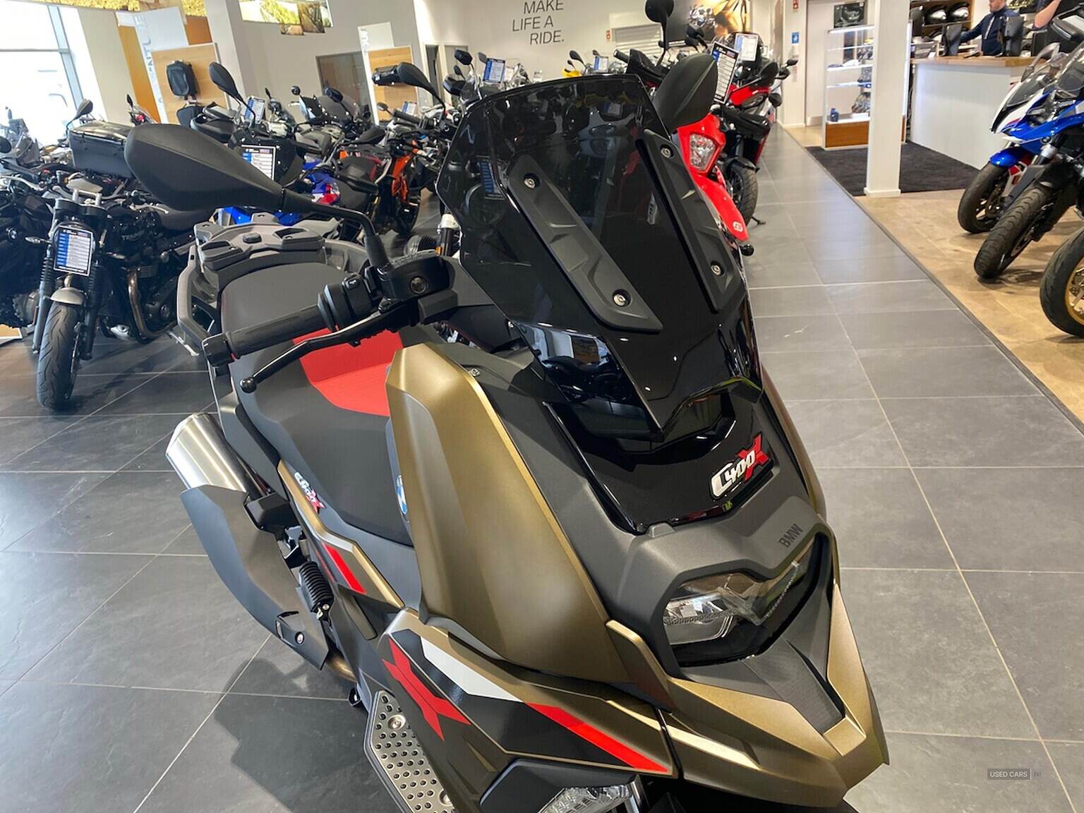2025 BMW C400 C400 X (25My)