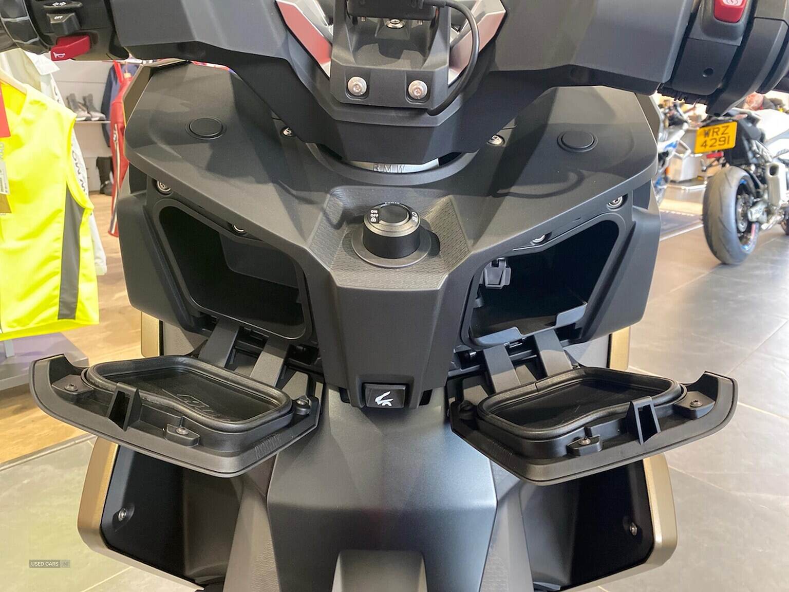 2025 BMW C400 C400 X (25My)