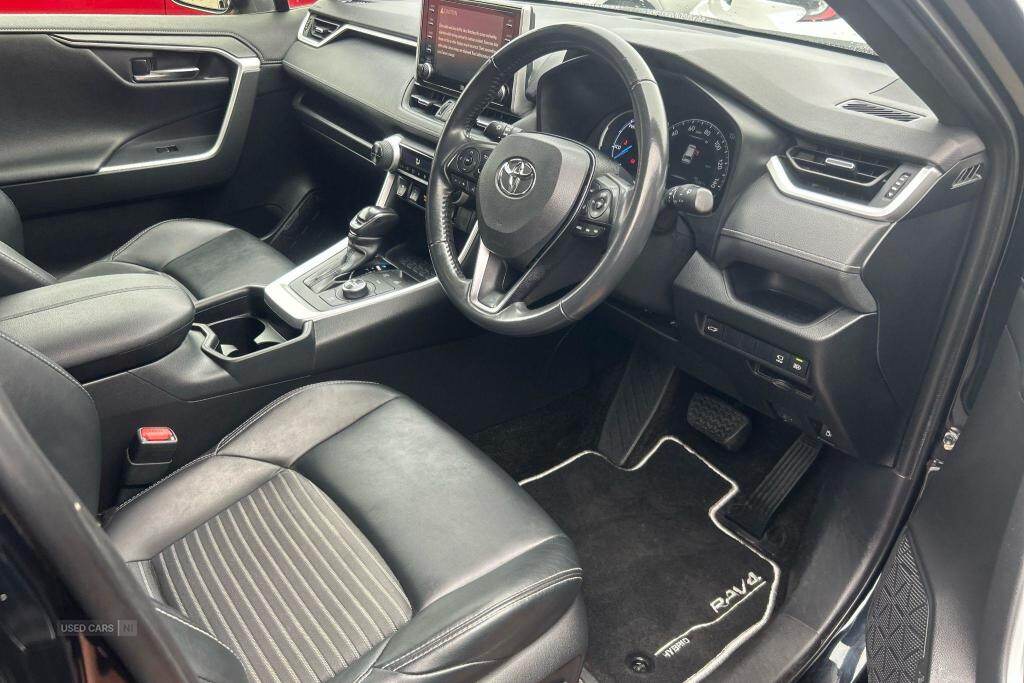 Dec 2020 Toyota RAV4 2.5 VVT-i Hybrid Black Edition 5dr CVT