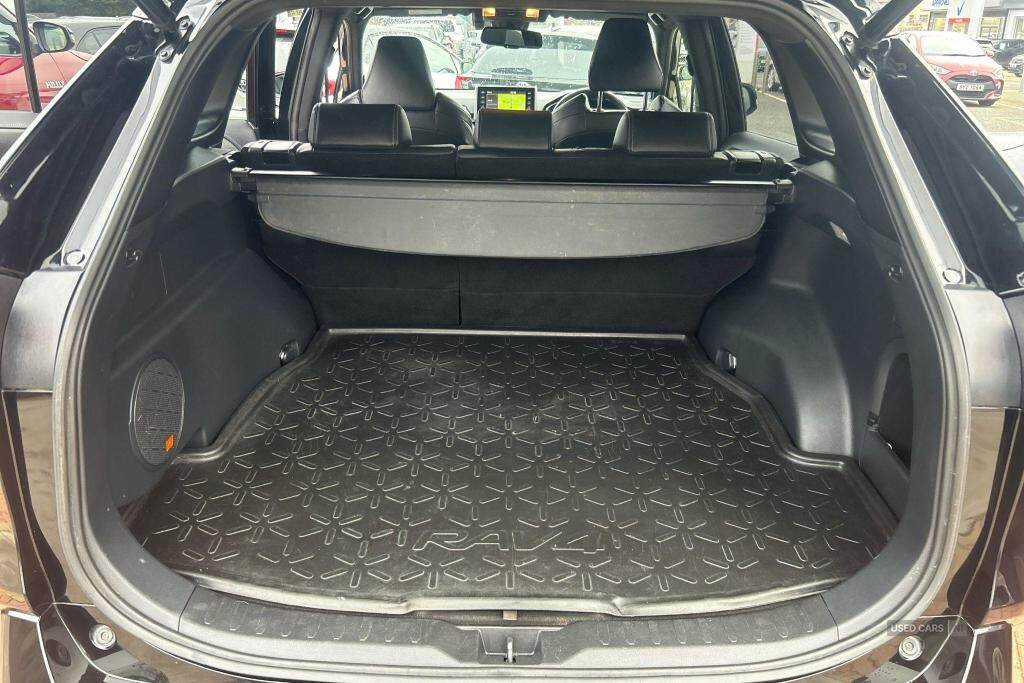 Dec 2020 Toyota RAV4 2.5 VVT-i Hybrid Black Edition 5dr CVT