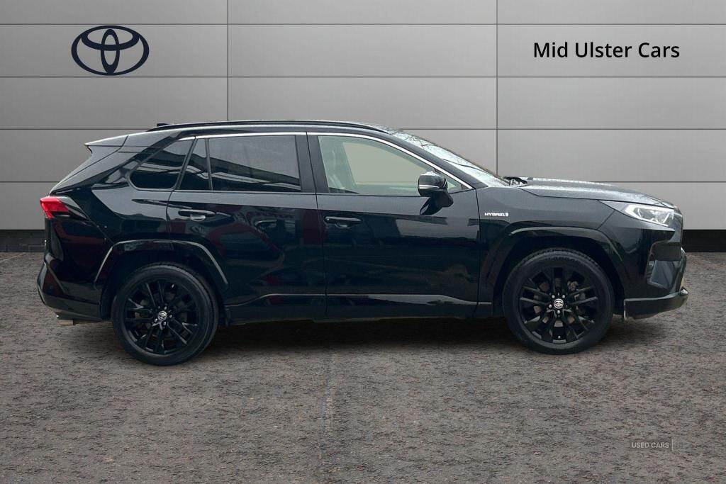 Dec 2020 Toyota RAV4 2.5 VVT-i Hybrid Black Edition 5dr CVT