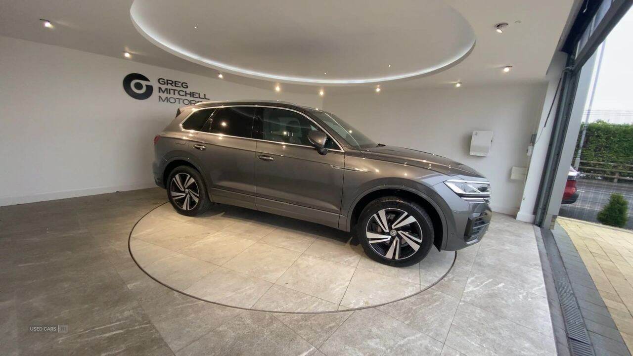Jun 2019 Volkswagen Touareg 3.0 V6 TDI 4Motion 231 R-Line Tech 5dr Tip Auto