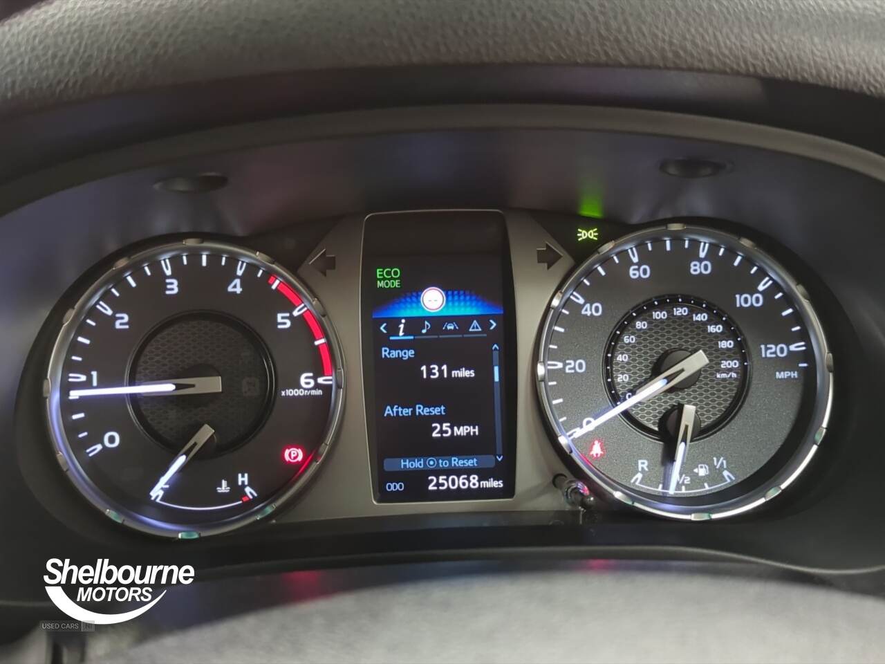 Oct 2021 Toyota Hilux Invincible D/Cab Pick Up 2.4 D-4D