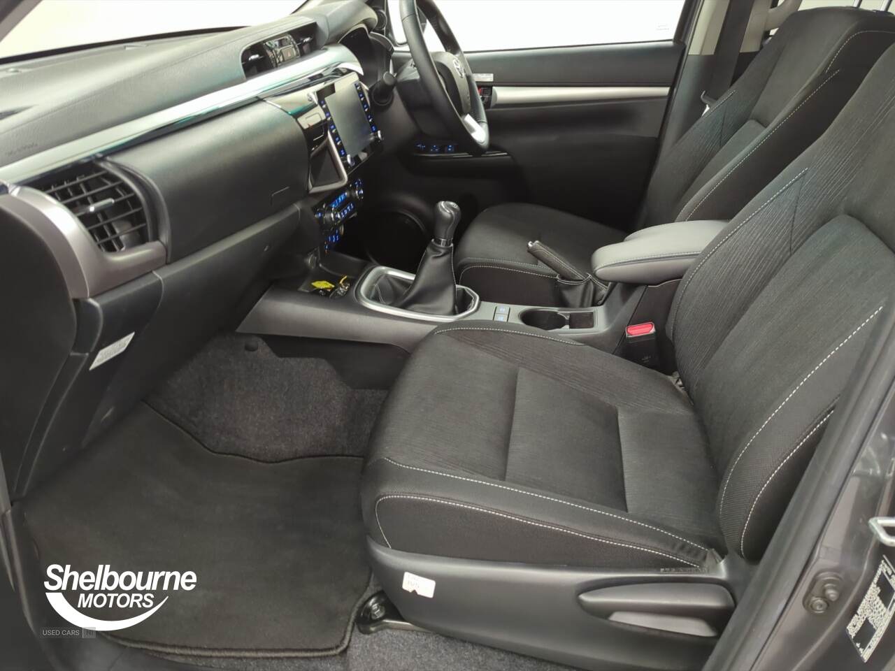 Oct 2021 Toyota Hilux Invincible D/Cab Pick Up 2.4 D-4D