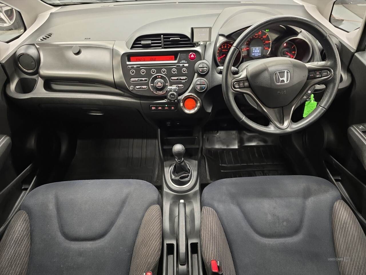 Nov 2014 Honda Jazz 1.4 i-VTEC ES Plus 5dr