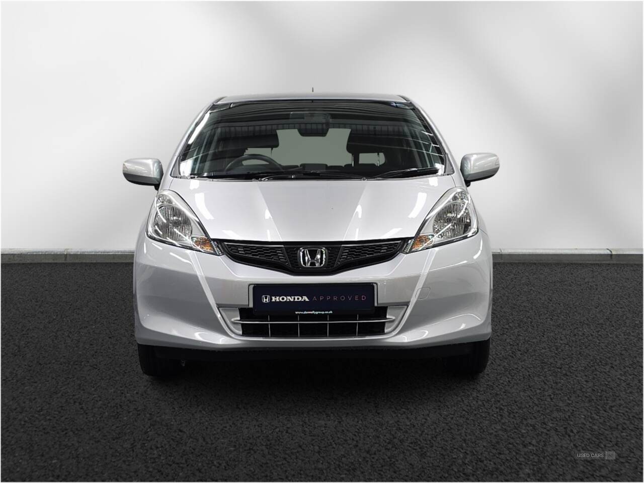 Nov 2014 Honda Jazz 1.4 i-VTEC ES Plus 5dr
