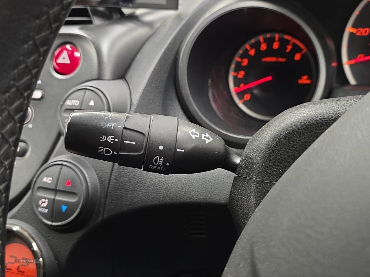 Nov 2014 Honda Jazz 1.4 i-VTEC ES Plus 5dr