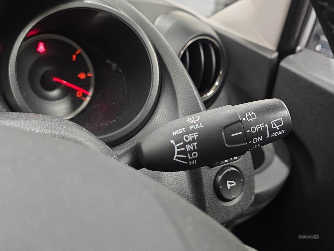Nov 2014 Honda Jazz 1.4 i-VTEC ES Plus 5dr