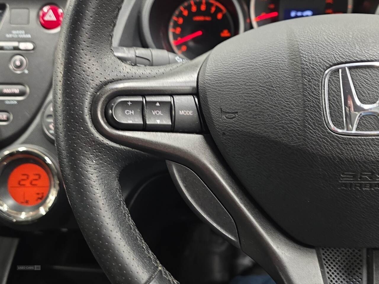 Nov 2014 Honda Jazz 1.4 i-VTEC ES Plus 5dr