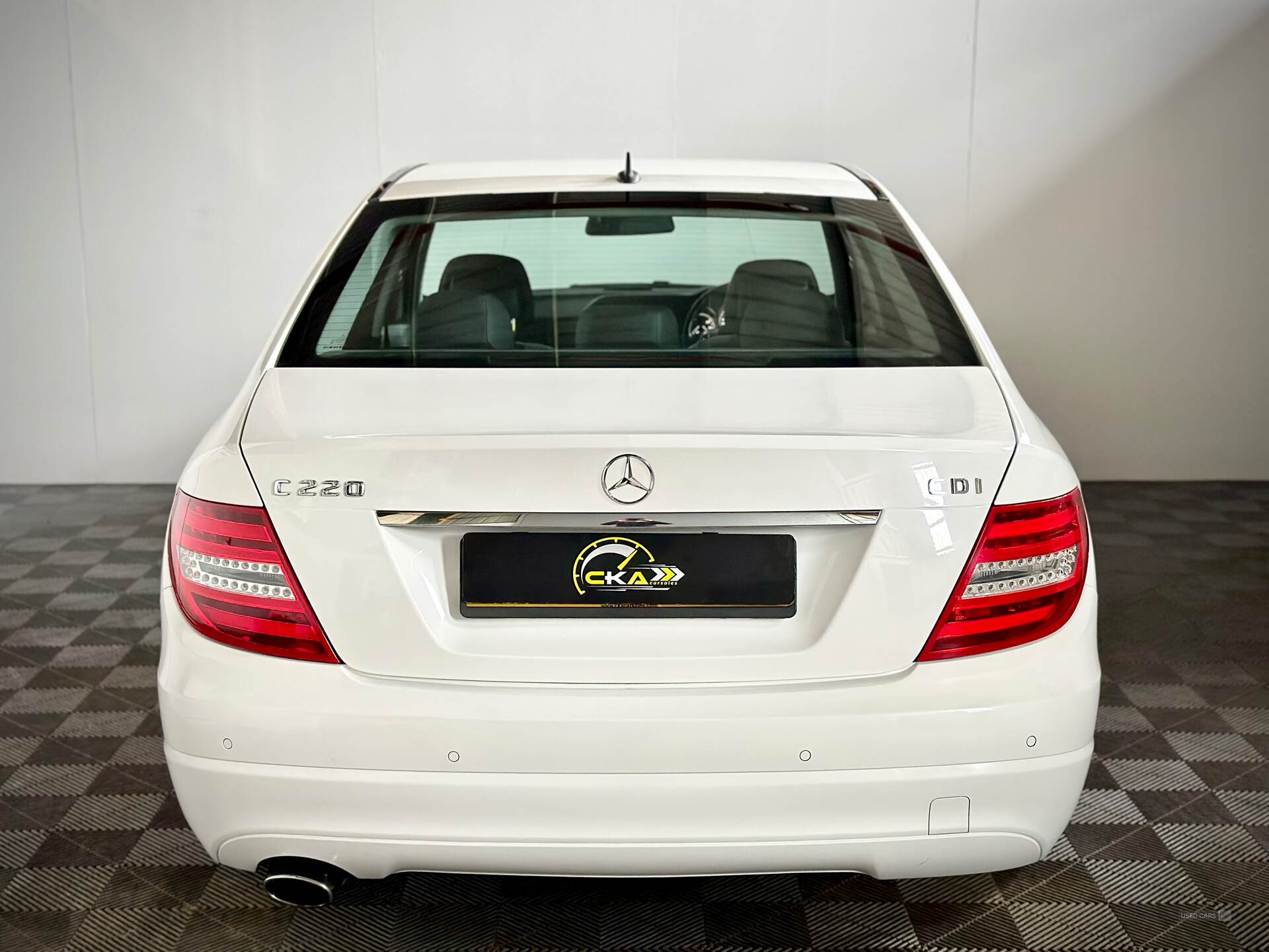 Jun 2013 Mercedes C-Class C220 CDI BlueEFFICIENCY Executive SE 4dr