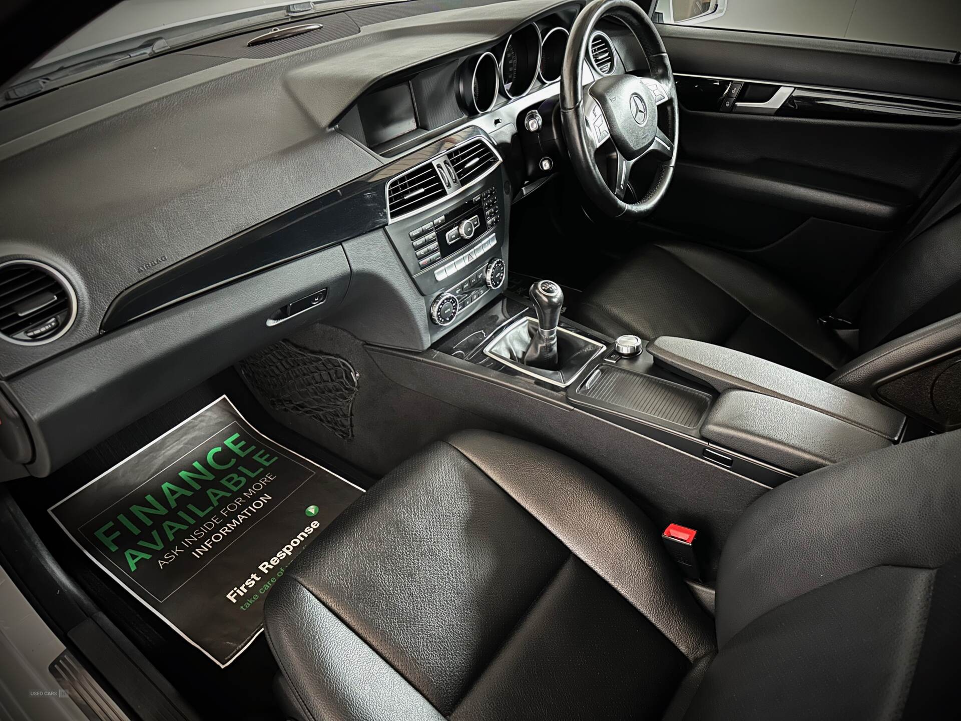 Jun 2013 Mercedes C-Class C220 CDI BlueEFFICIENCY Executive SE 4dr