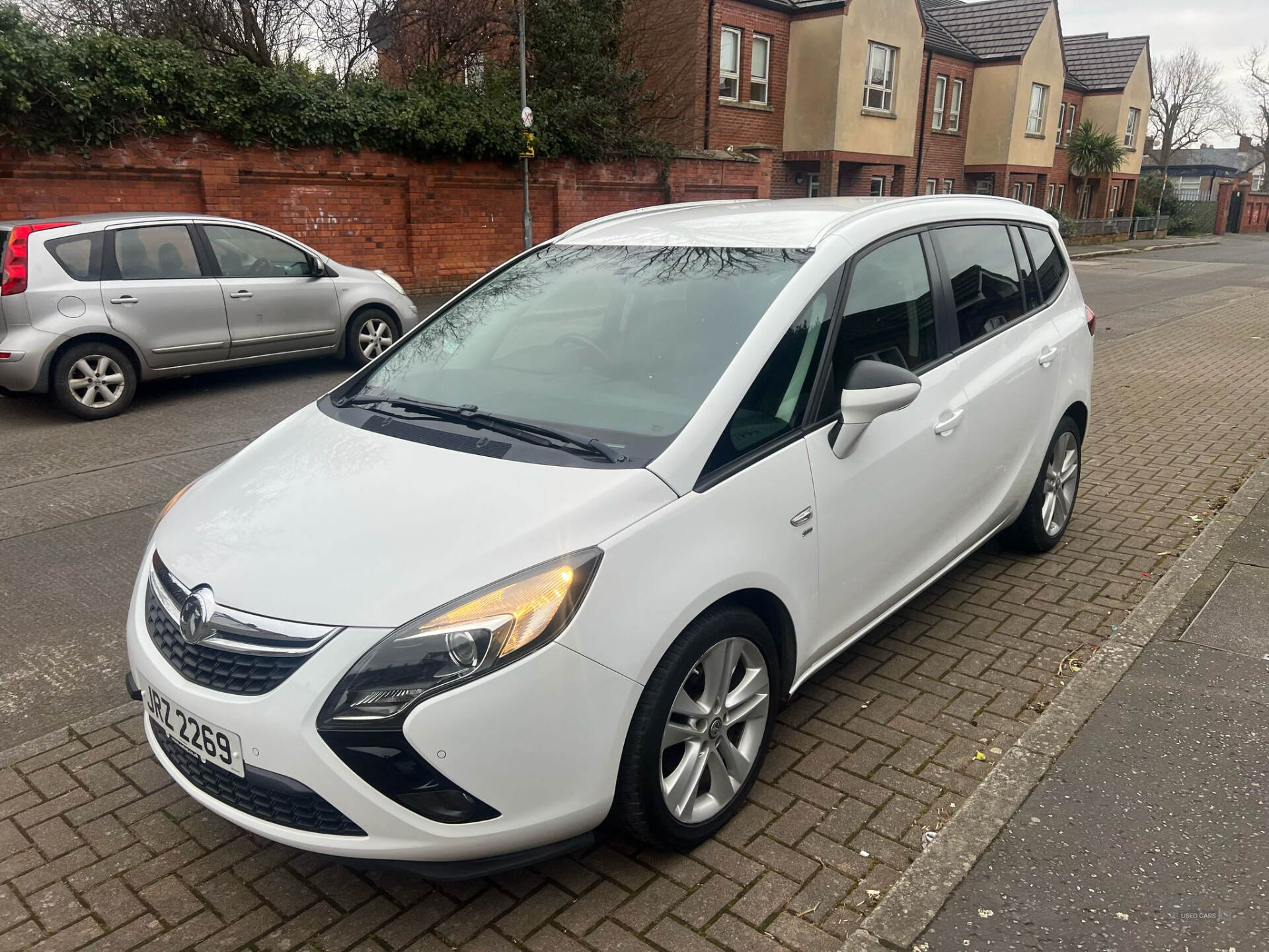 Apr 2015 Vauxhall Zafira Tourer 1.4T SRi 5dr