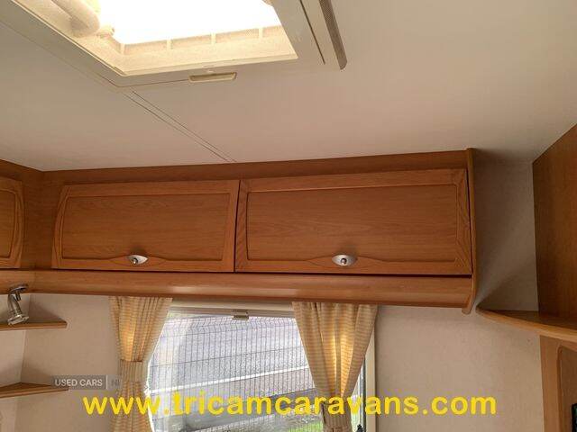 2008 Lunar Clubman EB Fixed End Bed 4 Berth