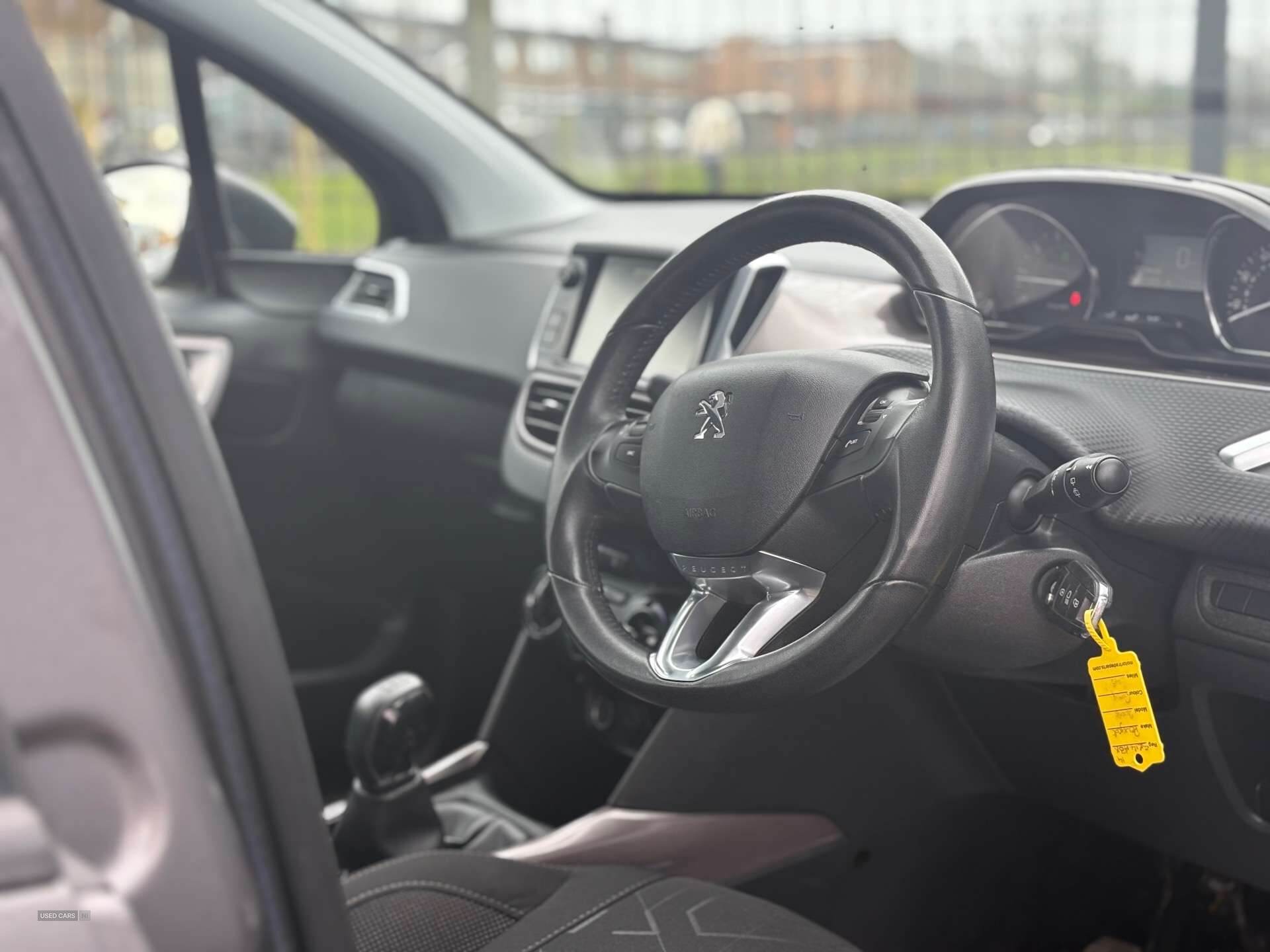 Mar 2014 Peugeot 2008 1.2 VTi Active 5dr